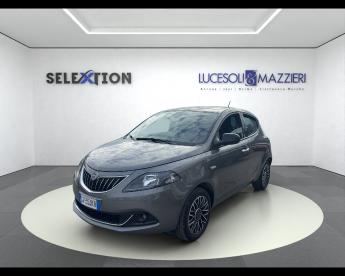 LANCIA CERTIFIED Lancia Ypsilon 3ª Serie 1.0 Firefly 5 Porte S And S Hybrid Platin Usata - City Car Ibrido Grigio - Ancona - 2420605_1