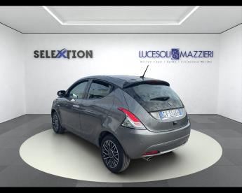 LANCIA CERTIFIED Lancia Ypsilon 3ª Serie 1.0 Firefly 5 Porte S And S Hybrid Platin Usata - City Car Ibrido Grigio - Ancona - 2420605_3