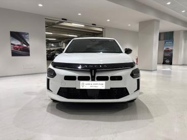 LANCIA CERTIFIED Lancia Ypsilon Ibrida 100cv Lx E-dct Usata - City Car Ibrido Bianco - Milano - 2421411_2