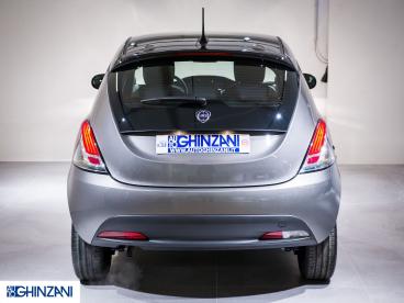 LANCIA CERTIFIED Lancia Ypsilon 1.0 Firefly 5 Porte S And S Hybrid Oro - Prezzo Ve Usata - City Car Ibrido Grigio - Calusco Dadda - 2422603_5