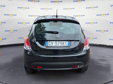 LANCIA CERTIFIED Lancia Ypsilon Iii 2011 1.0 Firefly Hybrid Silver Plus S And S 70 Usata - City Car Ibrido Blu - Roma - 2422660_4
