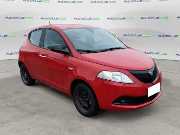 LANCIA CERTIFIED Lancia Ypsilon Iii 2021 1.0 Firefly Hybrid Silver S And S 70cv 5p Usata - City Car Ibrido Rosso - Bari - 2422676_3