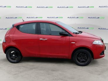 LANCIA CERTIFIED Lancia Ypsilon Iii 2021 1.0 Firefly Hybrid Silver S And S 70cv 5p Usata - City Car Ibrido Rosso - Bari - 2422676_4