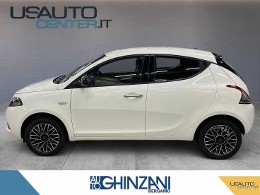 SPOTICAR Lancia Ypsilon 1.0 Firefly 5 Porte S&s Hybrid Platino Usata - City Car Benzina Bianco - Bergamo - 1202424923_4