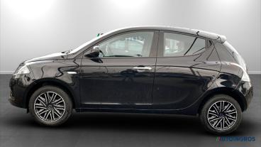 LANCIA CERTIFIED Lancia Ypsilon Iii 2021 1.2 Ecochic Gpl 69cv Usata - City Car  Nero - Torino - 2425213_2