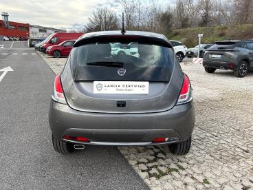 LANCIA CERTIFIED Lancia Ypsilon 1.0 Firefly 70cv Hybrid Platino Usata - City Car Ibrido Grigio - Roma - 2425754_5