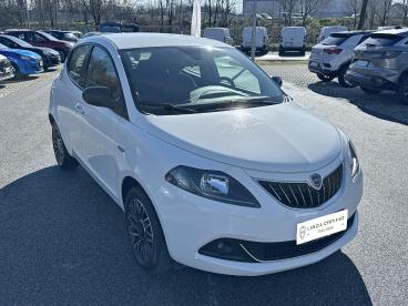 LANCIA CERTIFIED Lancia Ypsilon 1.0 Firefly 70cv Hybrid Platino Usata - City Car Ibrido Bianco - Roma - 2426118_3