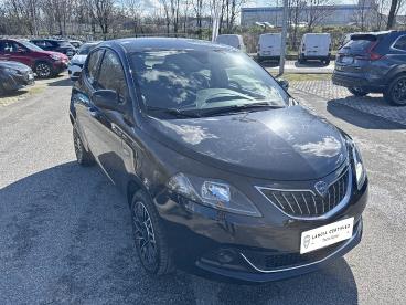 LANCIA CERTIFIED Lancia Ypsilon 1.0 Firefly 70cv Hybrid Platino Usata - City Car Ibrido Nero - Roma - 2426119_3