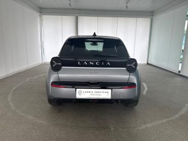 LANCIA CERTIFIED Lancia Ypsilon Ibrida 100cv Lx E-dct Usata - City Car Benzina Nero - Napoli - 2426516_5