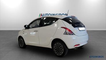 LANCIA CERTIFIED Lancia Ypsilon Iii 2021 1.0 Firefly Hybrid Alberta Ferretti S And Usata - City Car Ibrido Bianco - Torino - 2426869_3