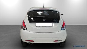 LANCIA CERTIFIED Lancia Ypsilon Iii 2021 1.0 Firefly Hybrid Alberta Ferretti S And Usata - City Car Ibrido Bianco - Torino - 2426869_4