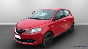 LANCIA CERTIFIED Lancia Ypsilon Iii 2021 1.0 Firefly Hybrid Silver S And S 70cv Usata - City Car Ibrido Rosso - Torino - 2426871_1