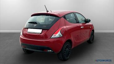 LANCIA CERTIFIED Lancia Ypsilon Iii 2021 1.0 Firefly Hybrid Silver S And S 70cv Usata - City Car Ibrido Rosso - Torino - 2426871_5