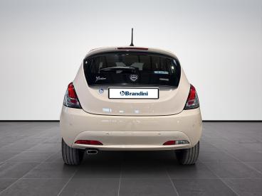 LANCIA CERTIFIED Lancia Ypsilon 1.0 Firefly Hybrid Gold S And S 70cv Usata - City Car Ibrido Beige - Pistoia - 2428177_5