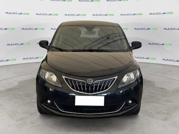 SPOTICAR Lancia Ypsilon 1.0 Firefly Hybrid Platino S&s 70cv Usata - City Car Ibrido Nero - Bari - 1202428431_2