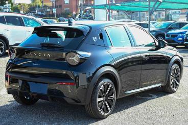 LANCIA CERTIFIED Lancia Ypsilon Hybrid E-dct Usata - City Car Ibrido Nero - Carmagnola - 2430303_5