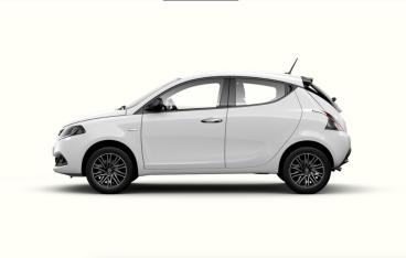 LANCIA CERTIFIED Lancia Ypsilon 1.2 69 Cv 5 Porte Gpl Gold Plus Usata - City Car Gpl Bianco - Foggia - 2430348_2