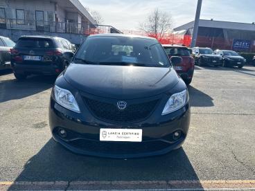 LANCIA CERTIFIED Lancia Ypsilon 1.2 69cv Gpl Ecochic Gold Usata - City Car  Nero - Torino - 2431705_2