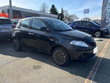LANCIA CERTIFIED Lancia Ypsilon 1.2 69cv Gpl Ecochic Gold Usata - City Car  Nero - Torino - 2431705_3