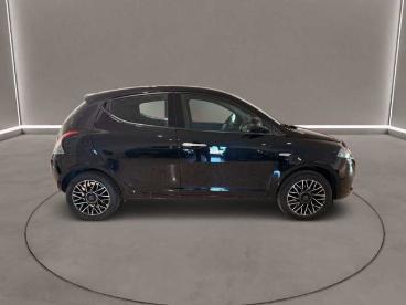 LANCIA CERTIFIED Lancia Ypsilon 3aª Serie - 1.0 Firefly 5 Porte S And S Hybrid Pla Usata - City Car Ibrido Nero - Melilli - 2431785_4
