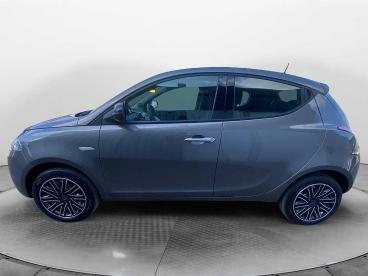 SPOTICAR Lancia Ypsilon 1.0 Firefly 5 Porte S&s Hybryd Gold Promo Sm 1 Usata - City Car Benzina Grigio - Siena - 1202432564_2