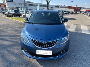 LANCIA CERTIFIED Lancia Ypsilon 1.0 Firefly 70cv S&s Hybrid Gold Usata - City Car Ibrido Blu - Roma - 2432677_2