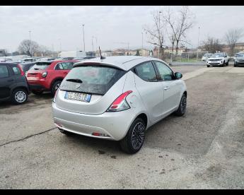 LANCIA CERTIFIED Lancia Ypsilon 3&ordf; Serie 1.0 Firefly 5 Porte S And S Hybrid Ecochi Usata - City Car Ibrido Argento - Sassuolo - 2432868_3