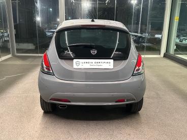 SPOTICAR Lancia Ypsilon 1.0 Firefly 70cv Hybrid Alberta Ferretti Usata - City Car Ibrido Grigio - Napoli - 1202432957_5