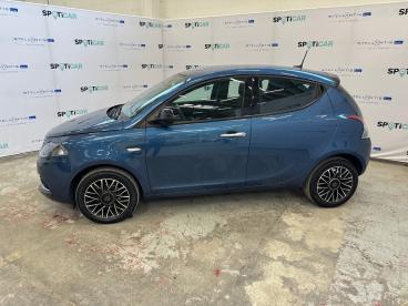 LANCIA CERTIFIED Lancia Ypsilon 1.0 Firefly 70cv Hybrid Platino Usata - City Car Ibrido Blu - Roma - 2434646_4