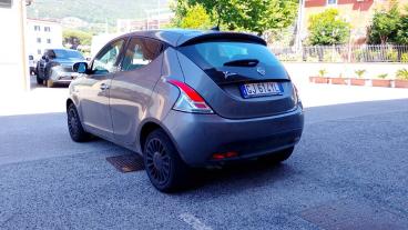 LANCIA CERTIFIED Lancia Ypsilon 1.2 69cv Gpl Silver Usata - City Car  Grigio - Fisciano - 2434809_4