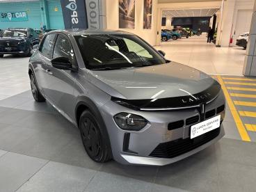 LANCIA CERTIFIED Lancia Ypsilon Ibrida 100cv E-dct Usata - City Car Ibrido Grigio - Roma - 2436938_3