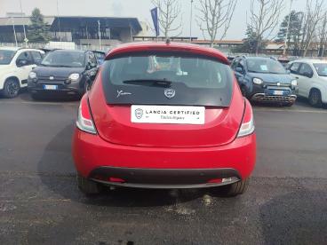 LANCIA CERTIFIED Lancia Ypsilon 1.2 69cv Gpl Ecochic Elefantino Blu Usata - City Car  Rosso - Torino - 2437510_5