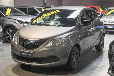 LANCIA CERTIFIED Lancia Ypsilon 1.0 Firefly 5 Porte S And S Hybrid Oro Usata - City Car Ibrido Grigio - Carmagnola - 2437644_1