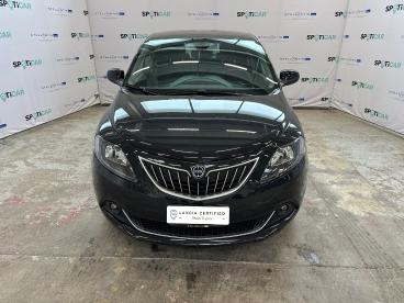 LANCIA CERTIFIED Lancia Ypsilon 1.0 Firefly 70cv S&s Hybrid Gold Plus Usata - City Car Ibrido Nero - Roma - 2437897_2
