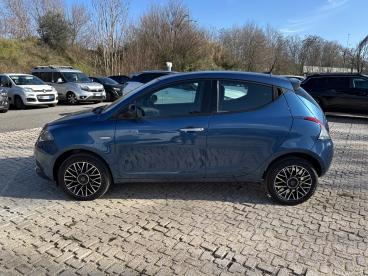 LANCIA CERTIFIED Lancia Ypsilon 1.0 Firefly 70cv Hybrid Platino Gpl After Market Usata - City Car Ibrido Blu - Roma - 2439951_4