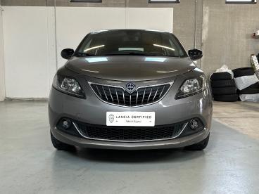LANCIA CERTIFIED Lancia Ypsilon 1.0 Firefly 70cv S&s Hybrid Gold Usata - City Car Ibrido Grigio - Milano - 2442825_2