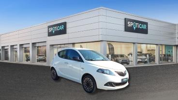 LANCIA CERTIFIED Lancia Ypsilon 3ª Serie 1.0 Firefly 5 Porte S And S Hybrid Platin Usata - City Car Ibrido Bianco - Imola - 2445071_3