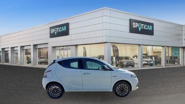 LANCIA CERTIFIED Lancia Ypsilon 3ª Serie 1.0 Firefly 5 Porte S And S Hybrid Platin Usata - City Car Ibrido Bianco - Imola - 2445071_4