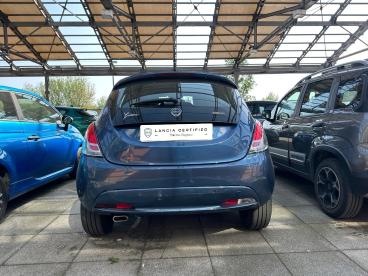 LANCIA CERTIFIED Lancia Ypsilon 1.0 Firefly 70cv S&s Hybrid Gold Usata - City Car Benzina Blu - Torino - 2447119_5