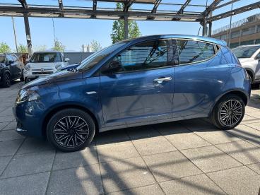 LANCIA CERTIFIED Lancia Ypsilon 1.0 Firefly 70cv S&s Hybrid Gold Usata - City Car Benzina Blu - Torino - 2447120_4