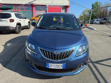 LANCIA CERTIFIED Lancia Ypsilon Iii 2021 1.0 Firefly Hybrid Gold Plus S And S 70cv Usata - City Car Ibrido Blu - Biella - 2447549_2