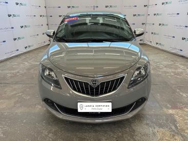 LANCIA CERTIFIED Lancia Ypsilon 1.0 Firefly 70cv Hybrid Alberta Ferretti Usata - City Car Ibrido Grigio - Roma - 2447836_2