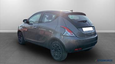 LANCIA CERTIFIED Lancia Ypsilon Iii 2021 1.0 Firefly Hybrid Silver S And S 70cv Usata - City Car Ibrido Grigio - Torino - 2448354_3