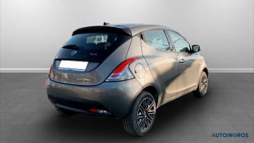 LANCIA CERTIFIED Lancia Ypsilon Iii 2021 1.0 Firefly Hybrid Silver S And S 70cv Usata - City Car Ibrido Grigio - Torino - 2448354_5