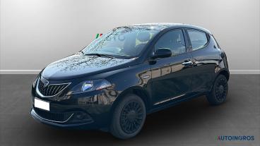 LANCIA CERTIFIED Lancia Ypsilon Iii 2021 1.0 Firefly Hybrid Silver S And S 70cv Usata - City Car Ibrido Nero - Torino - 2448381_1