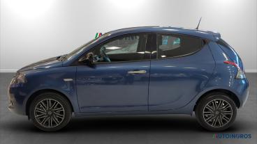 LANCIA CERTIFIED Lancia Ypsilon Iii 2021 1.0 Firefly Hybrid Gold S And S 70cv Usata - City Car Ibrido Blu - Torino - 2448382_2