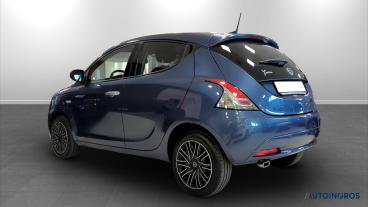 LANCIA CERTIFIED Lancia Ypsilon Iii 2021 1.0 Firefly Hybrid Gold S And S 70cv Usata - City Car Ibrido Blu - Torino - 2448382_3