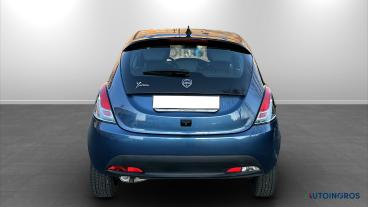 LANCIA CERTIFIED Lancia Ypsilon Iii 2021 1.2 Gold Gpl 69cv Usata - City Car  Blu - Torino - 2448390_4
