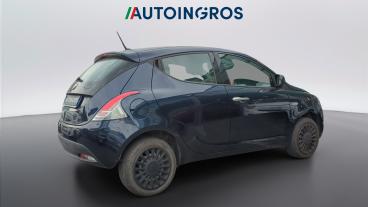 LANCIA CERTIFIED Lancia Ypsilon Iii 2021 1.0 Firefly Hybrid Silver S And S 70cv Usata - City Car Ibrido Blu - Torino - 2448794_5