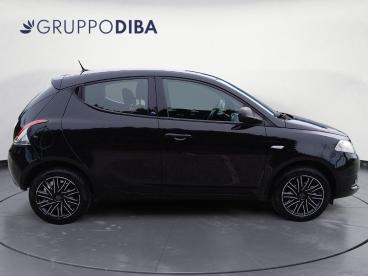 LANCIA CERTIFIED Lancia Ypsilon Iii 2015 Benzina 1.2 Elefantino Blu Ecochic Gpl 69 Usata - City Car  Nero - Rimini - 2449254_4